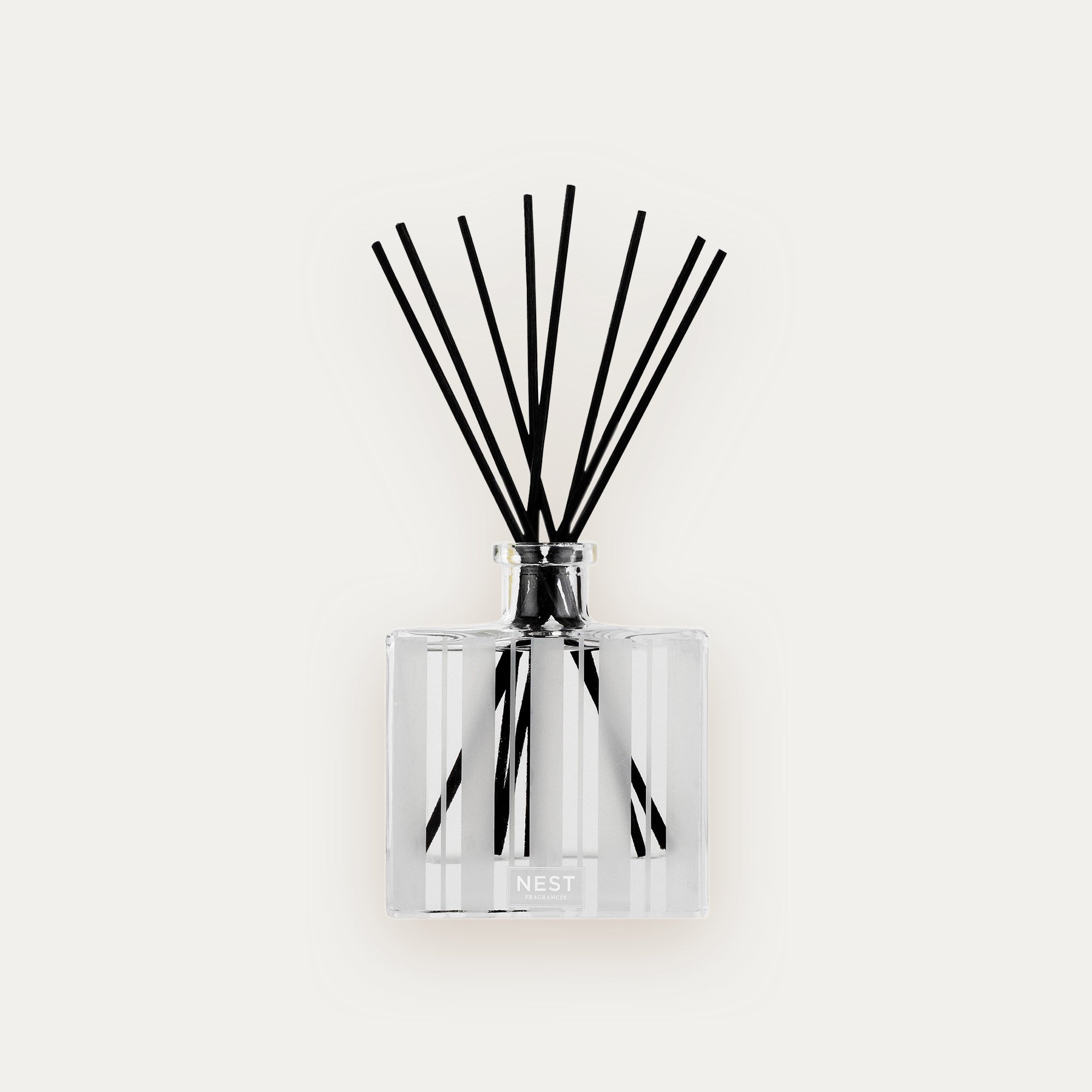 NEST_New_York_Amalfi_Lemon_and_Mint_Reed_Diffuser_Refill_175ml_6d3fb714-280c-4e1f-bb48-47c84d4a1f58.jpg