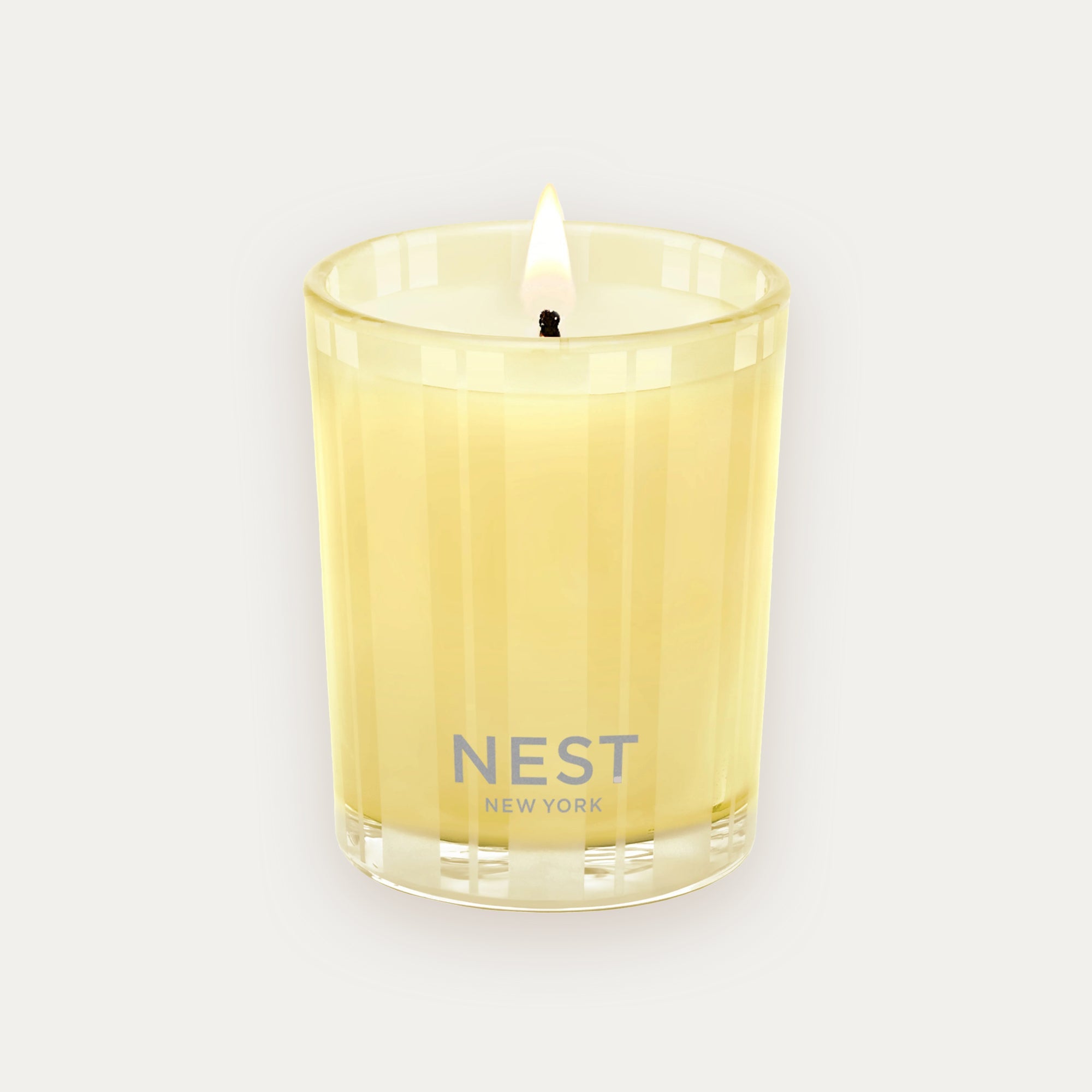 NEST_New_York_Sunlit_Yuzu_Neroli_Reed_Classic_Candle_230g_ebcfa165-2441-483e-a72c-61b073eb2c86.jpg